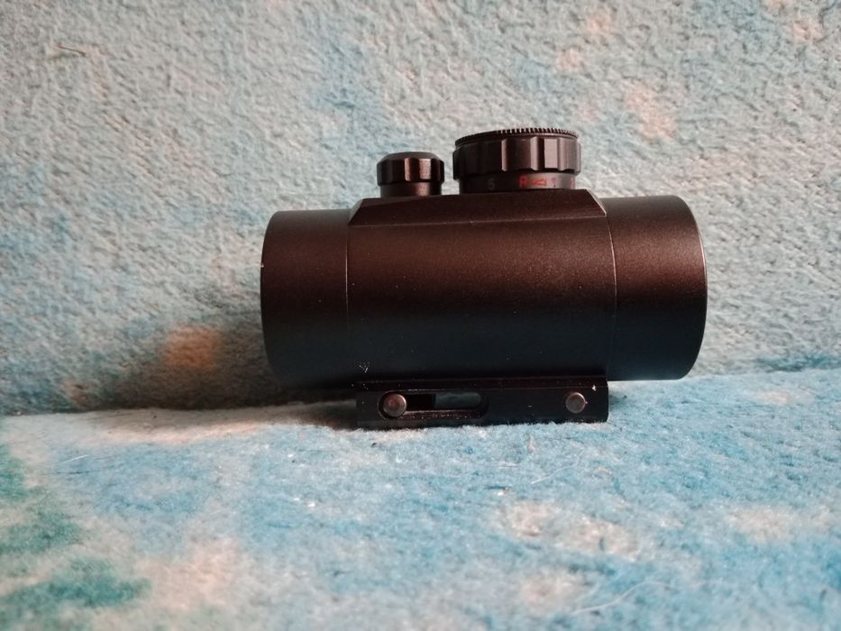 Celownik do broni asg