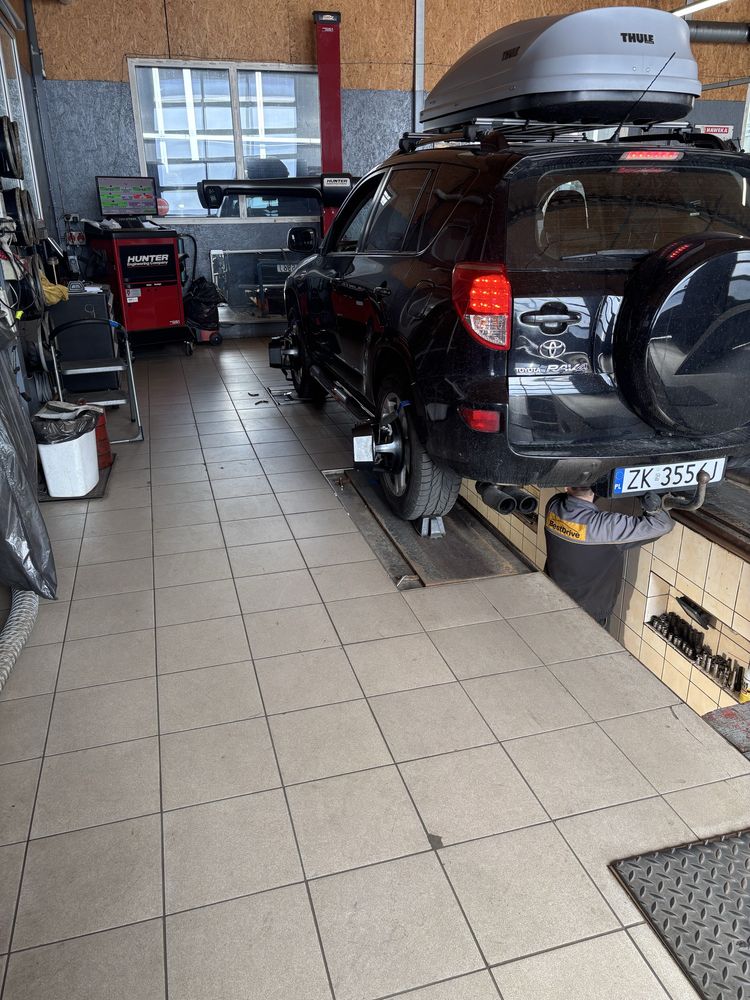 Toyota RAV-4 2.2 D 4x4 Właściciel/Hak/Box