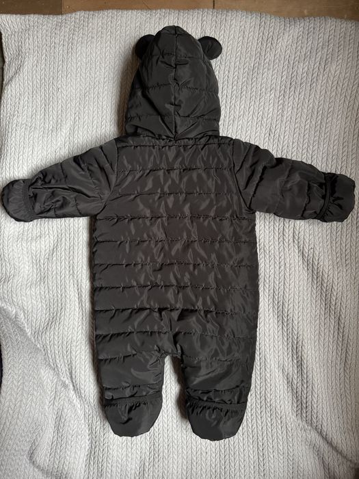 Продам зимовий комбінезон на хлопчика/дівчинку фірми H&M