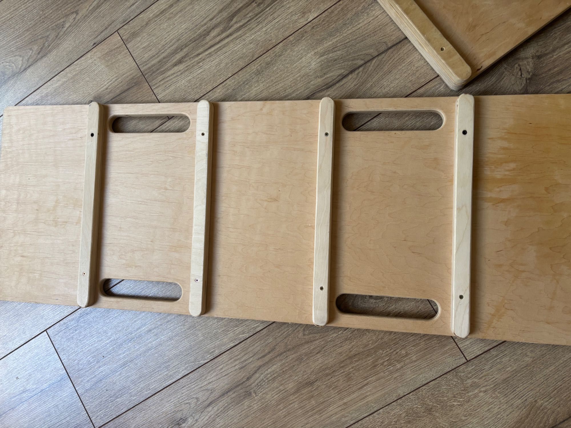 Bujak montessori ze zjeżdżalnią
