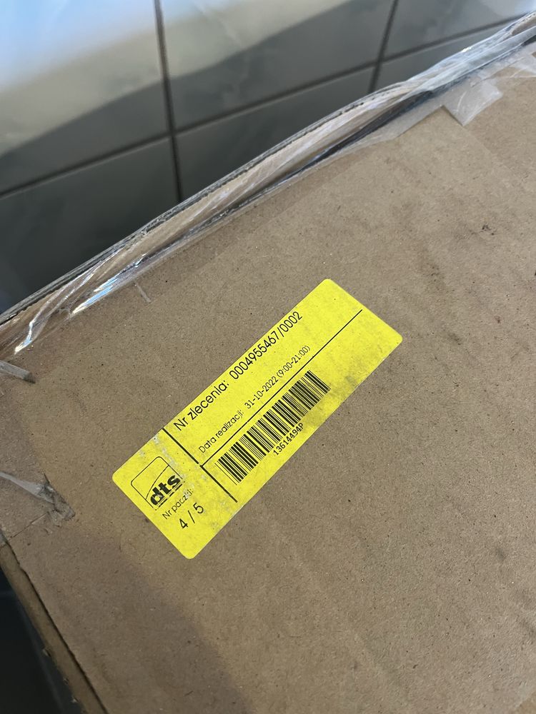 IKEA JÄRVFJÄLLET Krzesło biurowe z podłokietnikami, NOWE!