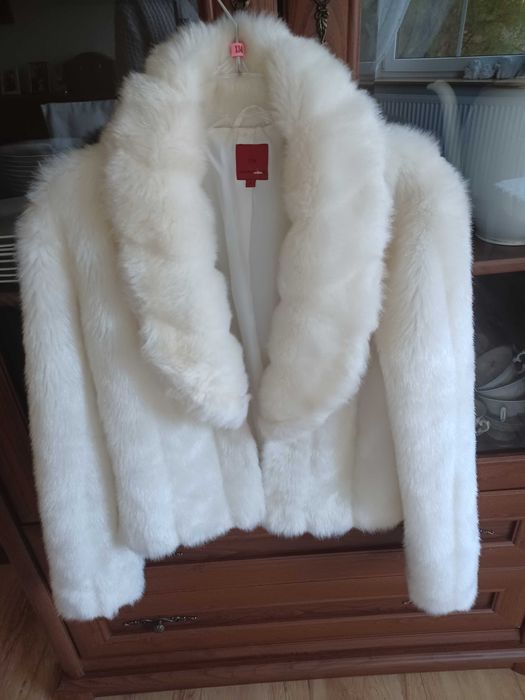 Wizytowe, sztuczne futerko roz. S jak nowe