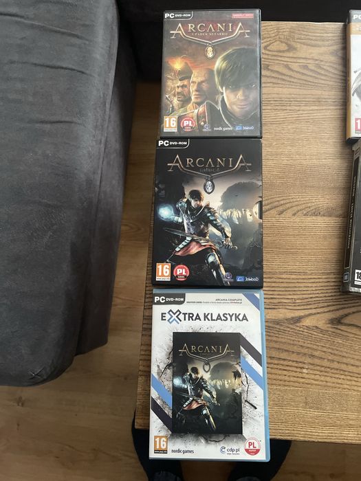 Sprzedam gry na pc sran bardzo dobry caly zestaw