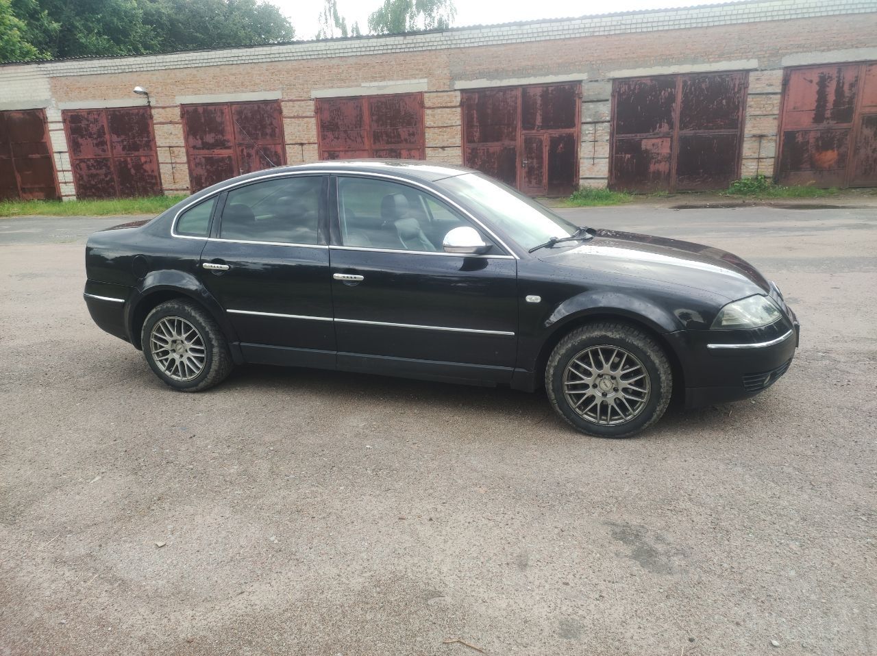 Продам легендарний автомобіль  Volkswagen Passat в гарному стані. 
Вар