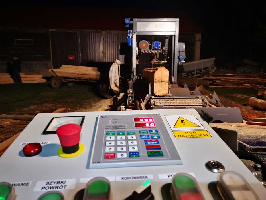 Przecieranie drewna, drzewa, tartak mobilny, tartak objazdowy