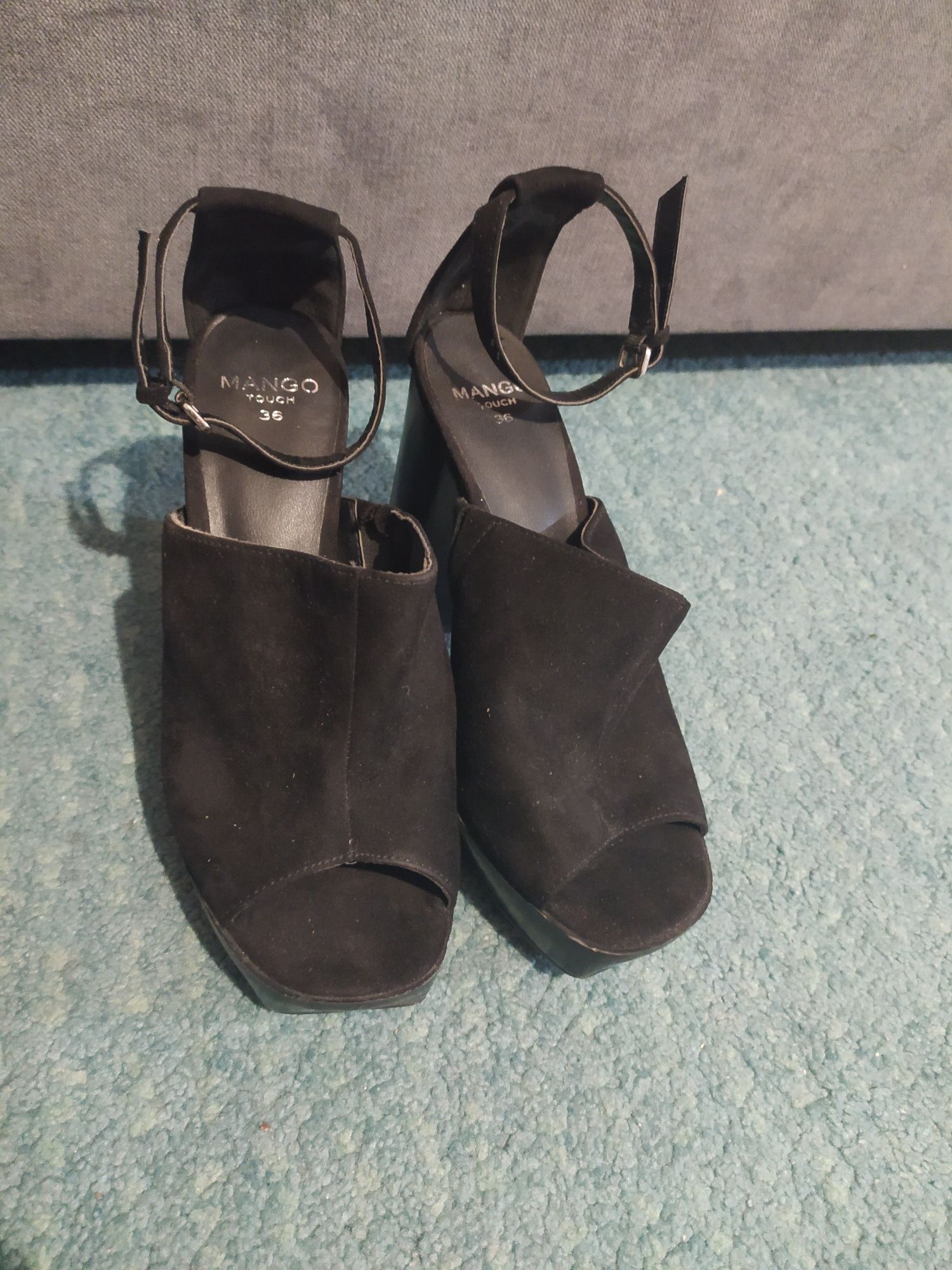 Buty damskie 36 Mango sandały