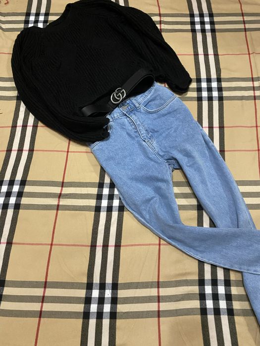 Продаю класний светер овер розпродаж стильний