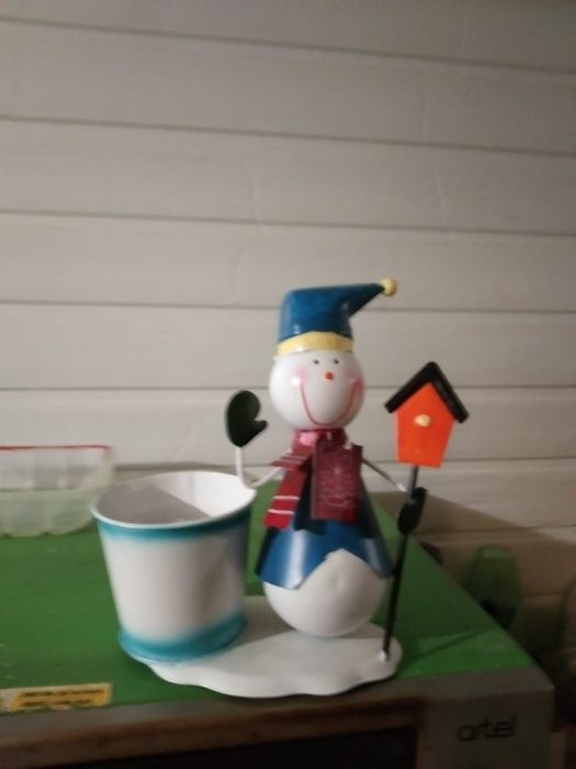 подарунки ручна робота пасхальний вінок серце кашпо горошок для квітів