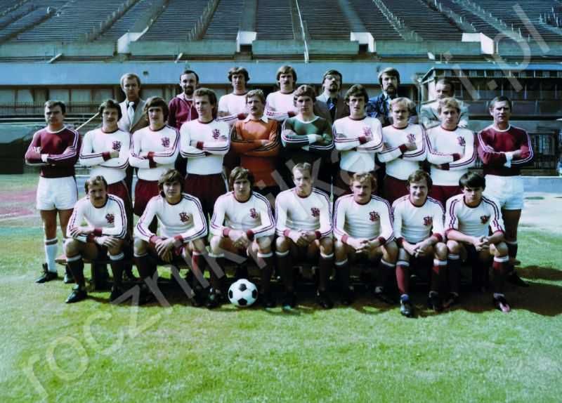 Zestaw 10 pocztówek - PIŁKARSKI KLUB KOLEKCJONERA nr 331-340