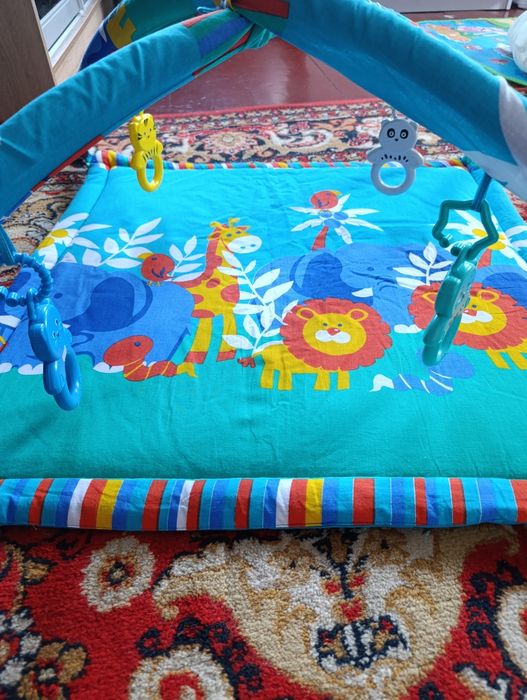 Дитячий розвиваючий килимок