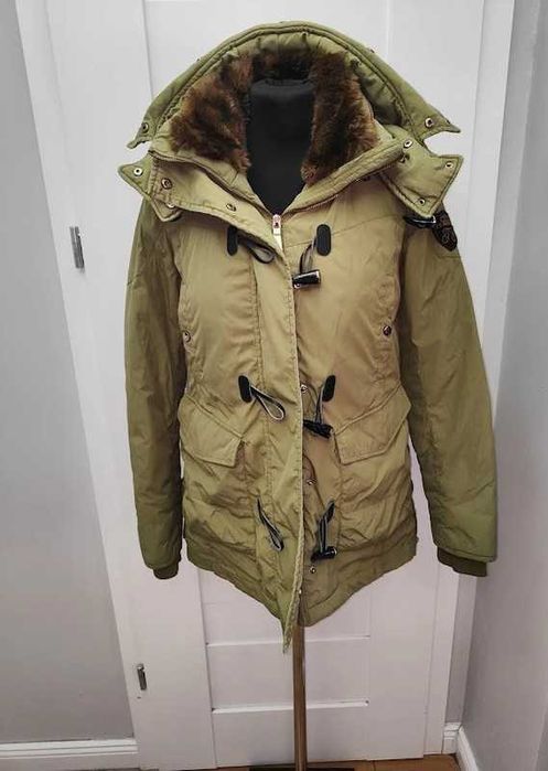 zielona super ciepła zimowa kurtka duży kaptur XS/S Zara