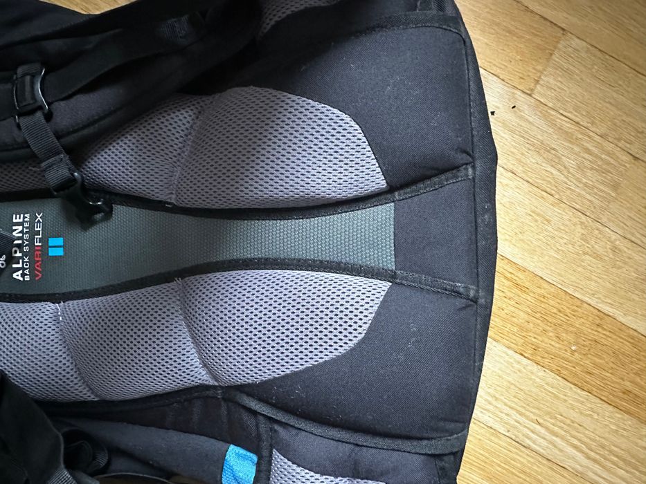 Deuter plecak turystyczny Guide 35L+10L