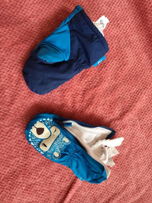 Rękawiczki Decathlon na 3-4 lata