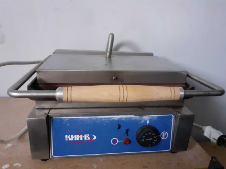 Гриль прижимний ребристий