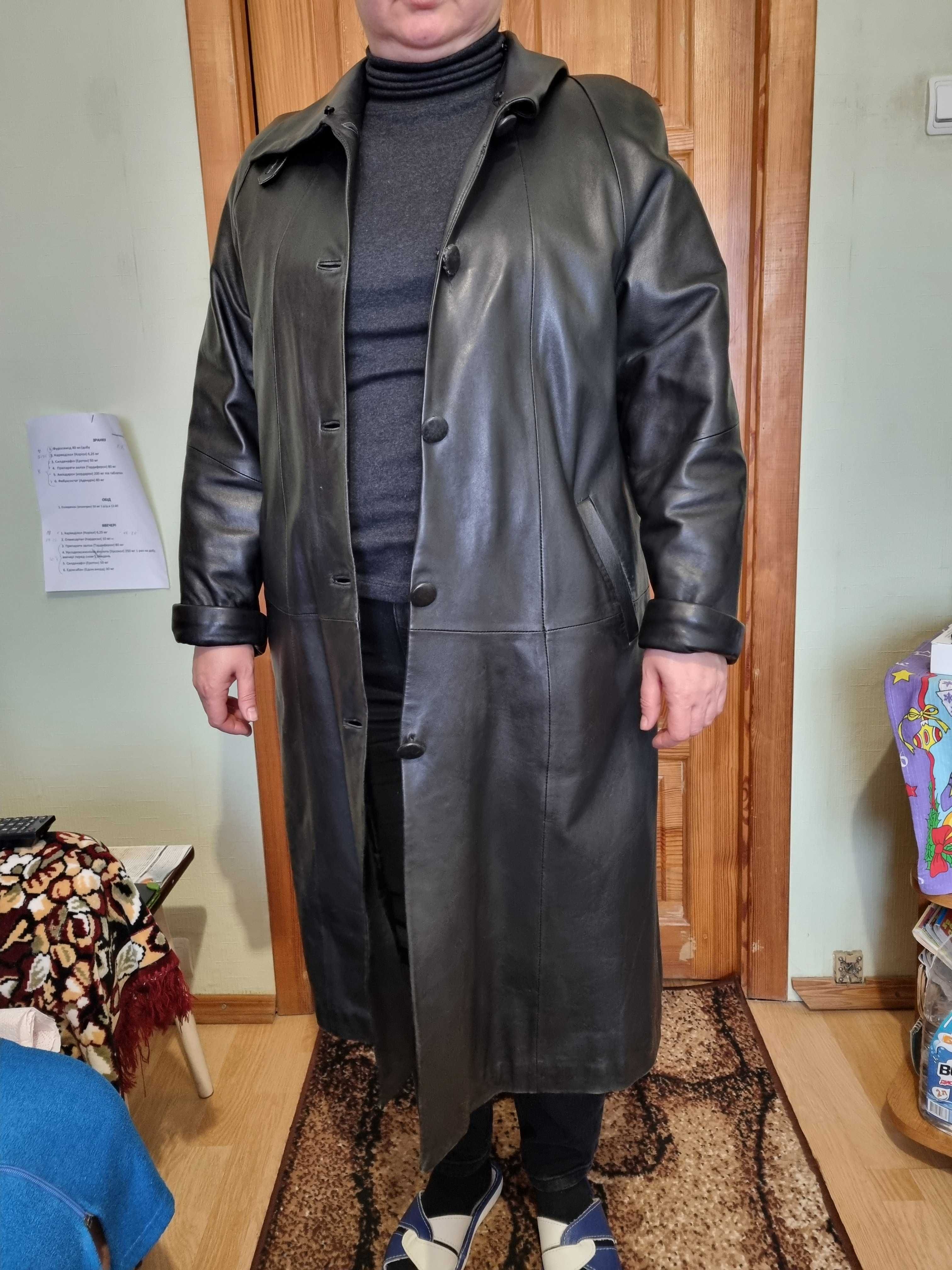 Жіночий шкіряний плащ з підкладкою, дов. 170 см р. 48-50 Чорний