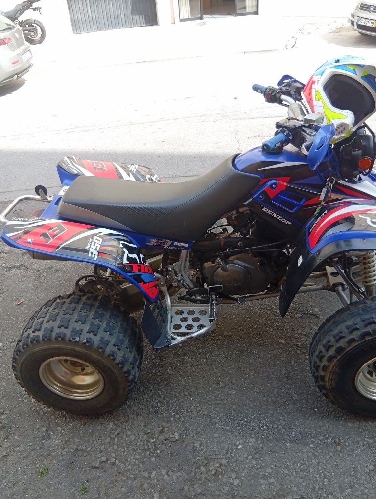 Moto 4 empecavel