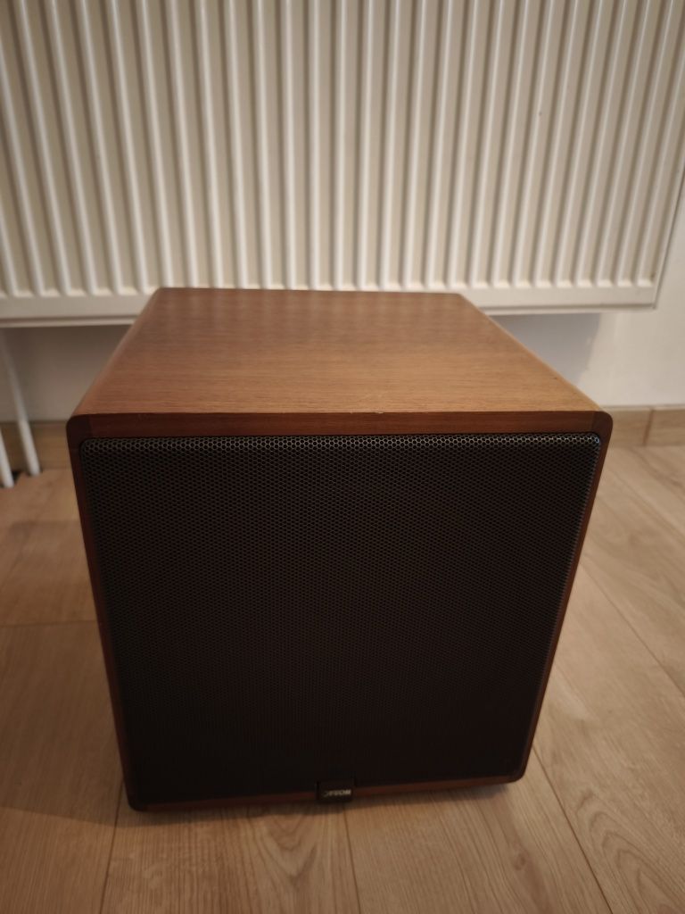 Canton subwoofer Plus C