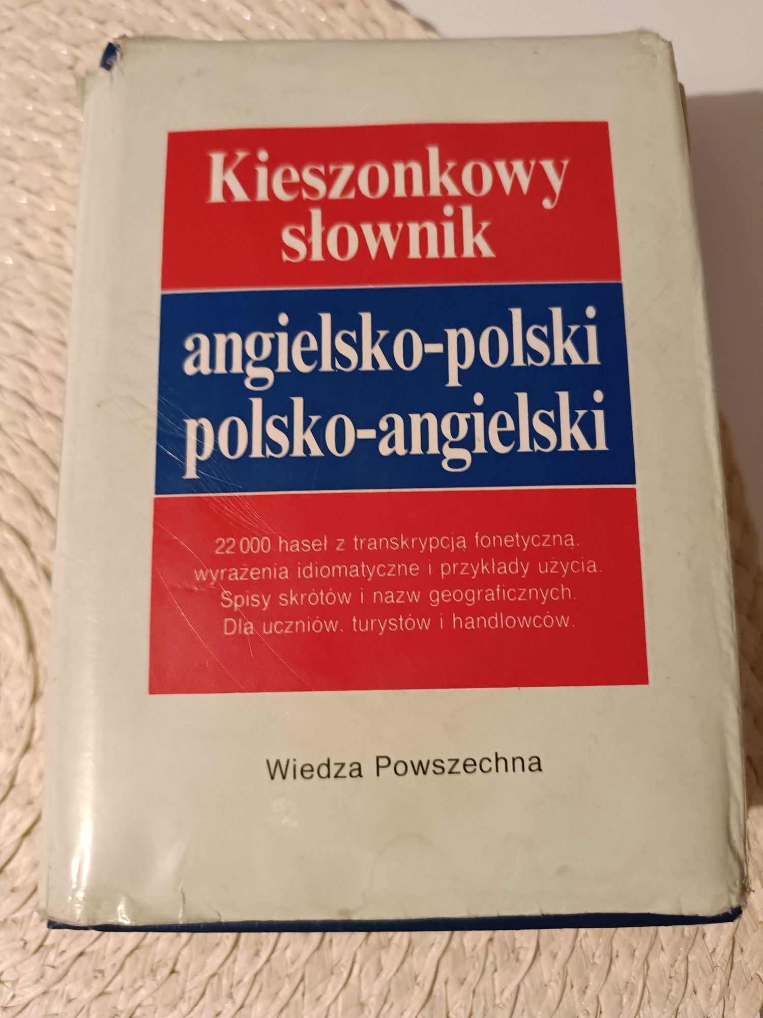 Słownik polsko-angielski kieszonkowy
