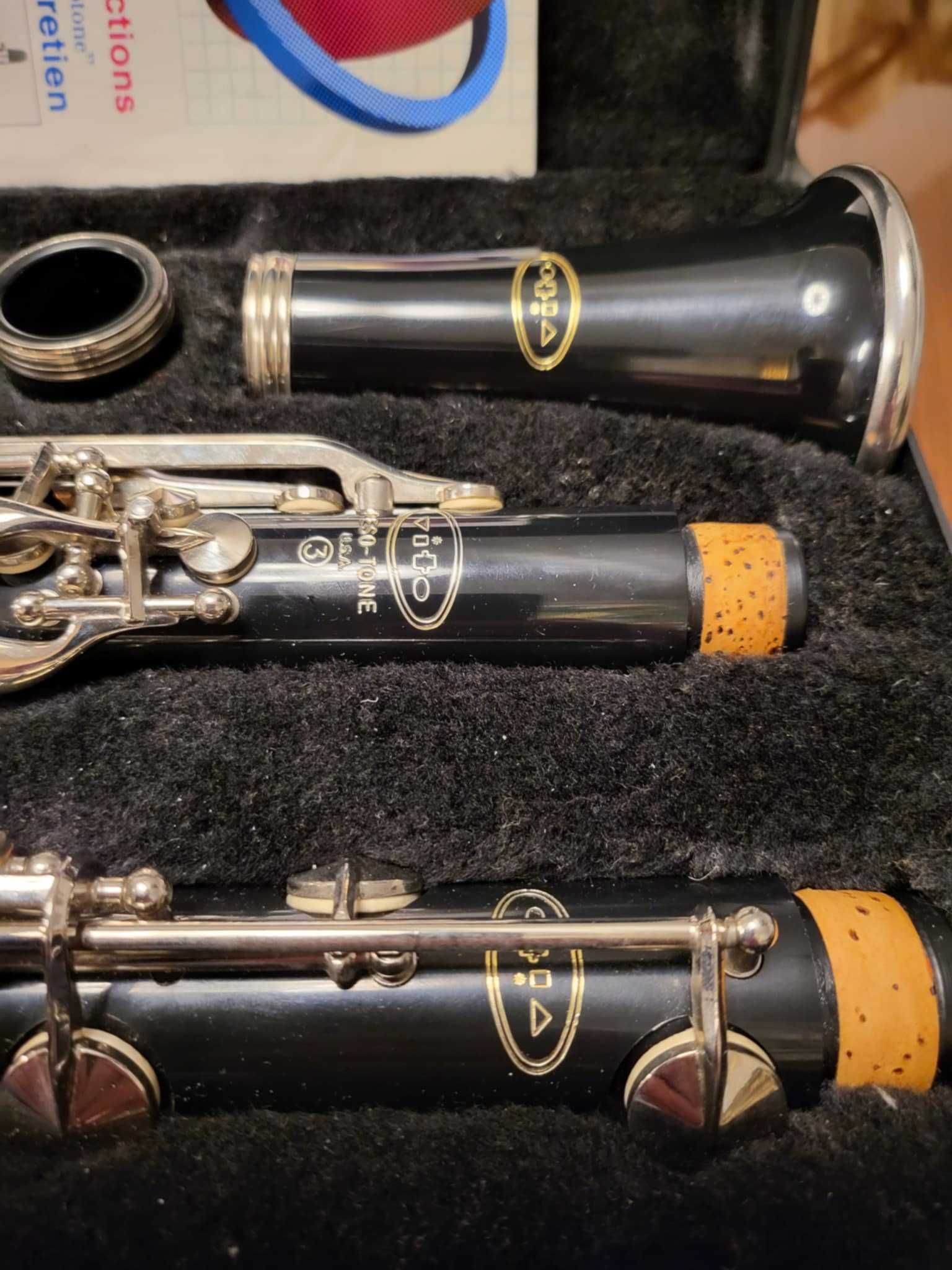 klarnet Vito made in USA (ebonit)   w  bardzo ładnym stanie