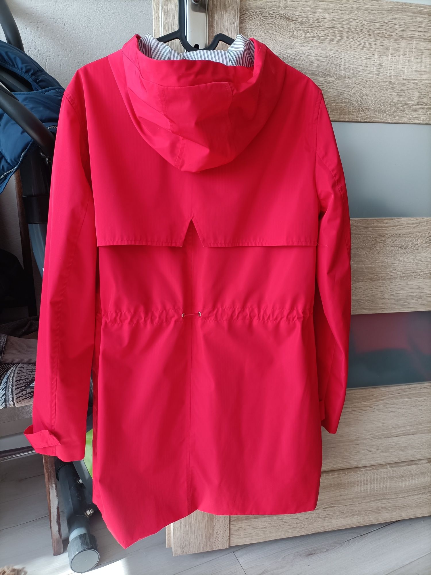 Czerwona parka Top Secret 36