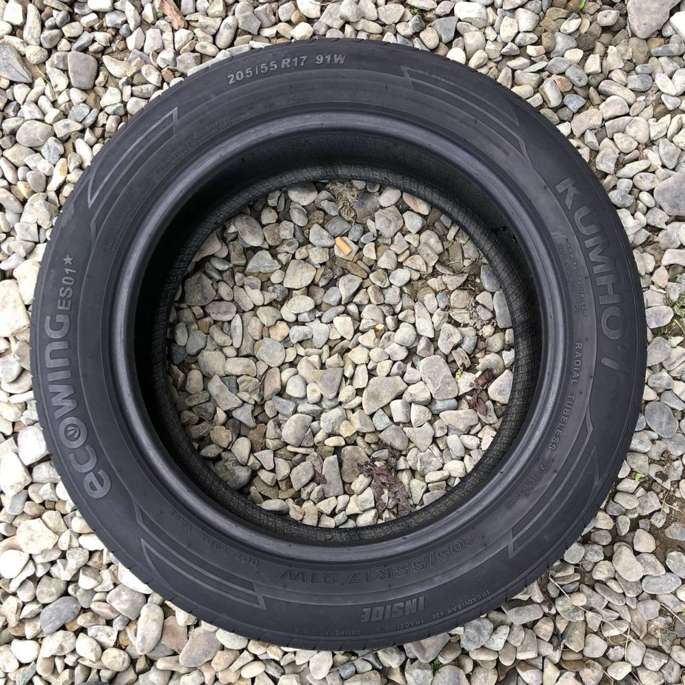 Шини Kumho 205/55 r17 2шт Літо Резина Скати (1245)+