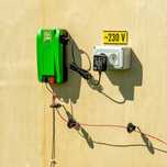 Elektryzator uniwersalny TITAN DUO dla koni, bydła i małych zwierząt