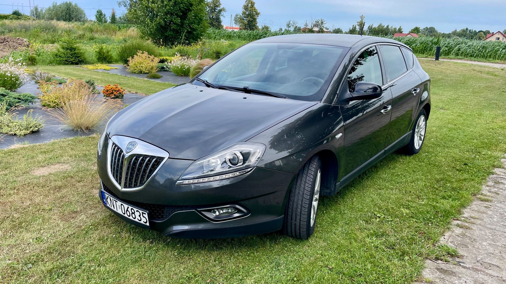 Lancia Delta 127 tys km 1 właściciel 12 lat przebieg bez rdzy