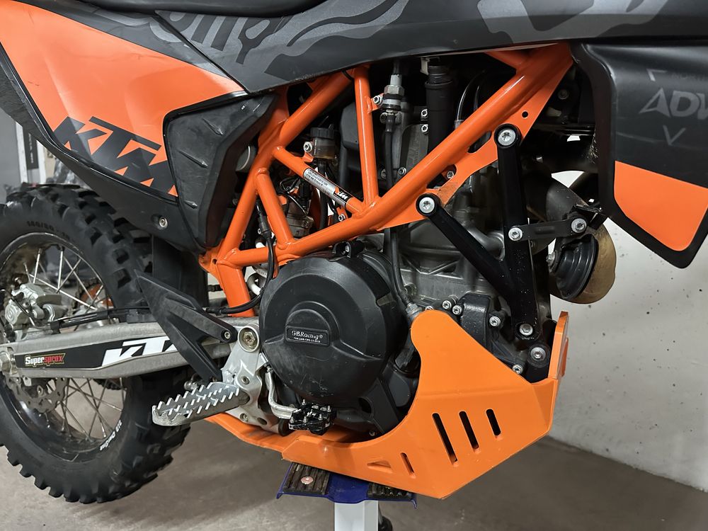 KTM 690 R Modelo 2020