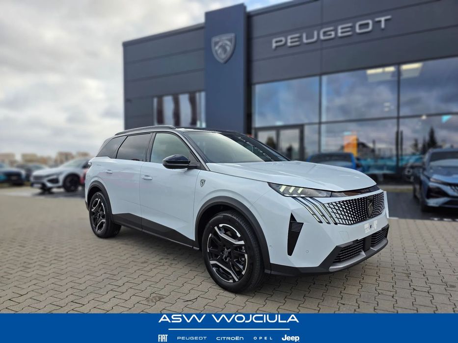 Peugeot 5008 GT hybryda 195KM dostępny od ręki. Raty 0%.