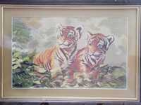 Вышитая картина Тигрята