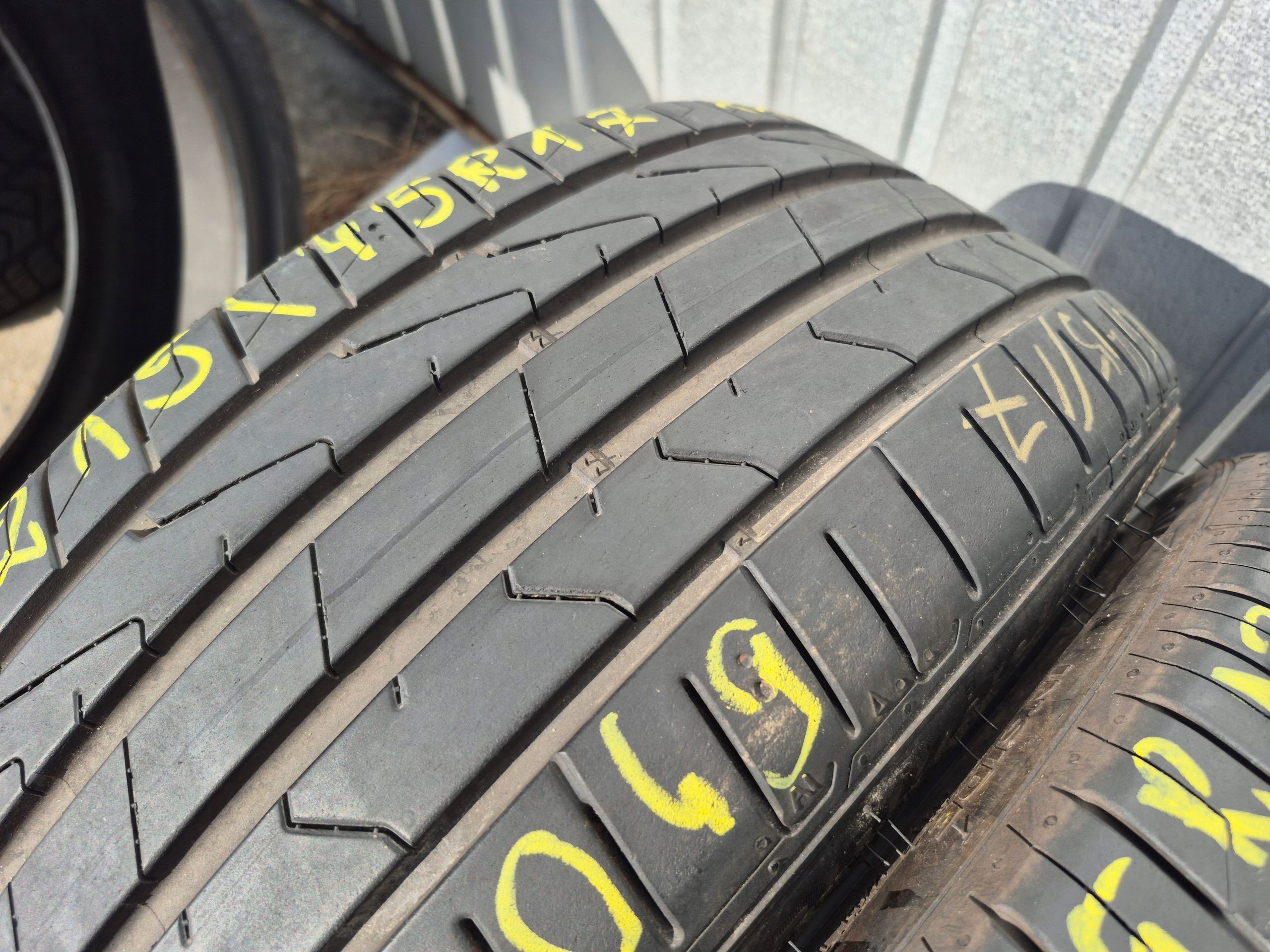 Hankook Ventus Prime 3 215/45R17 91V 23R 4X