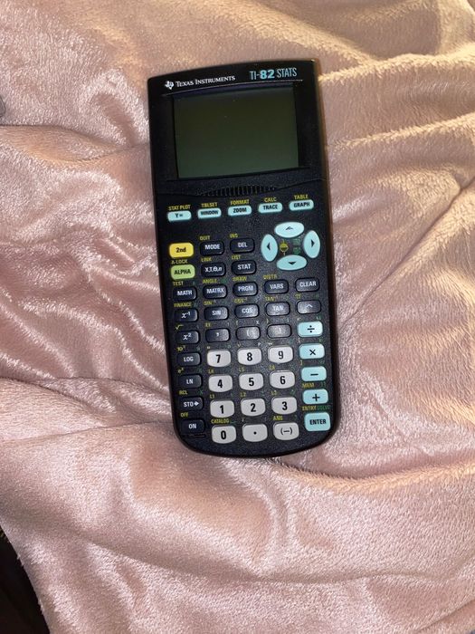 Calculadora Gráfica Texas TI- Stats 82