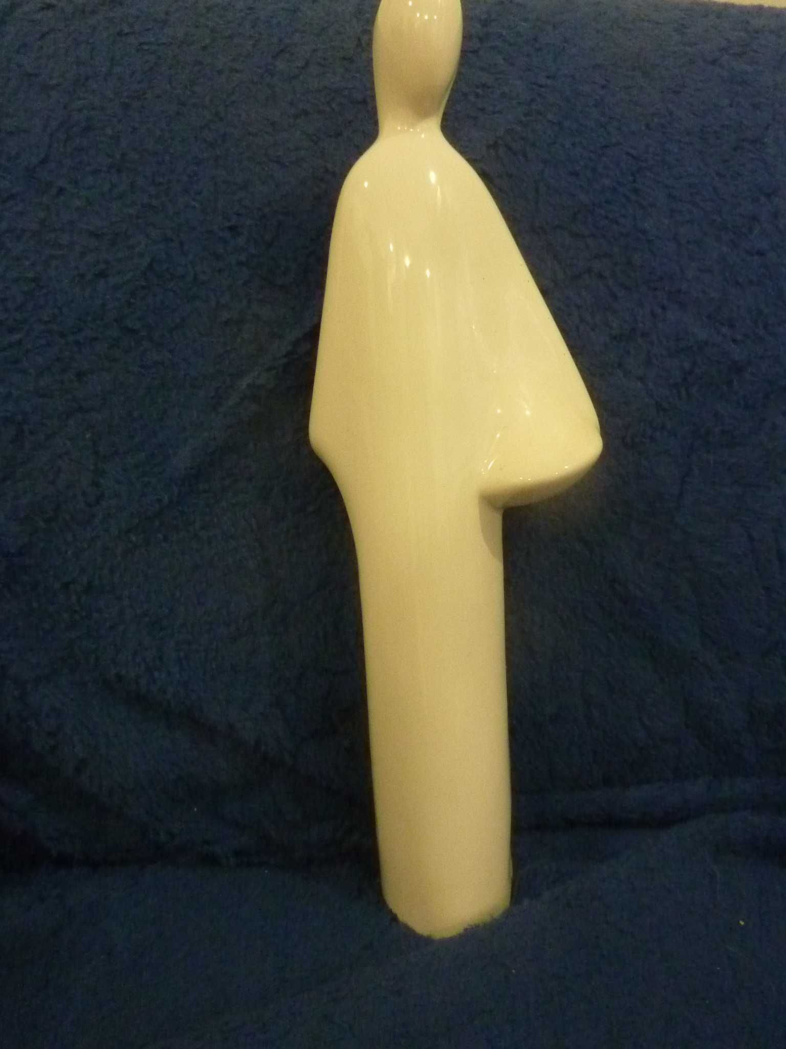 Estatueta MADONA