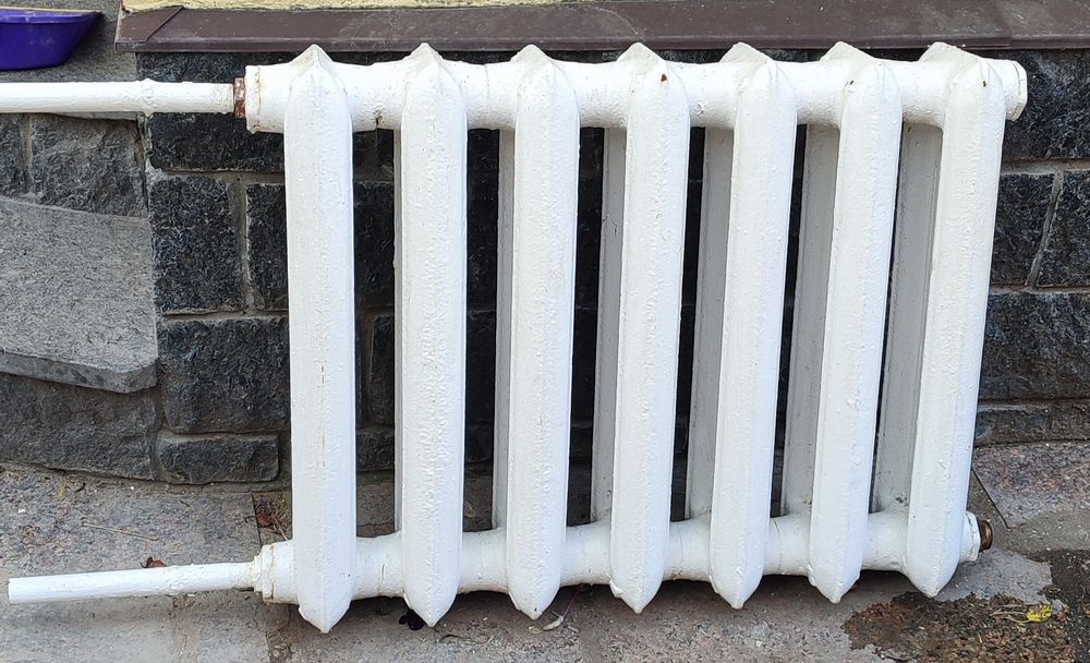 Батарея 7 секцій чавун