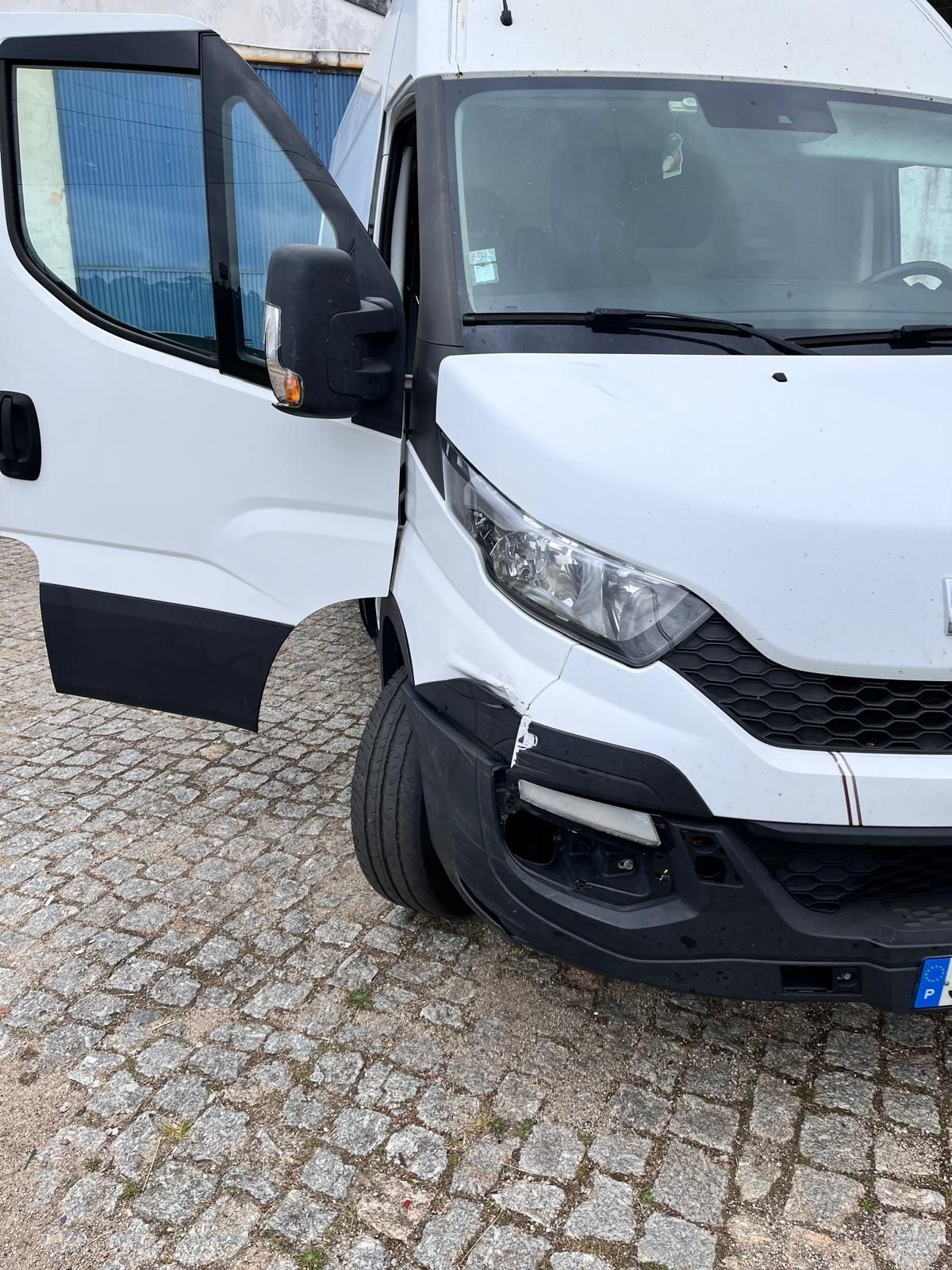 Iveco Daily 2015 2.3 156 cavalos