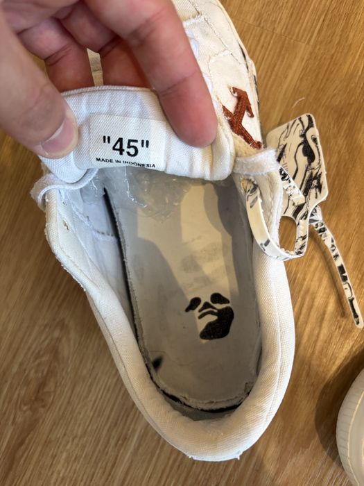 Off-White Vulcanized Low