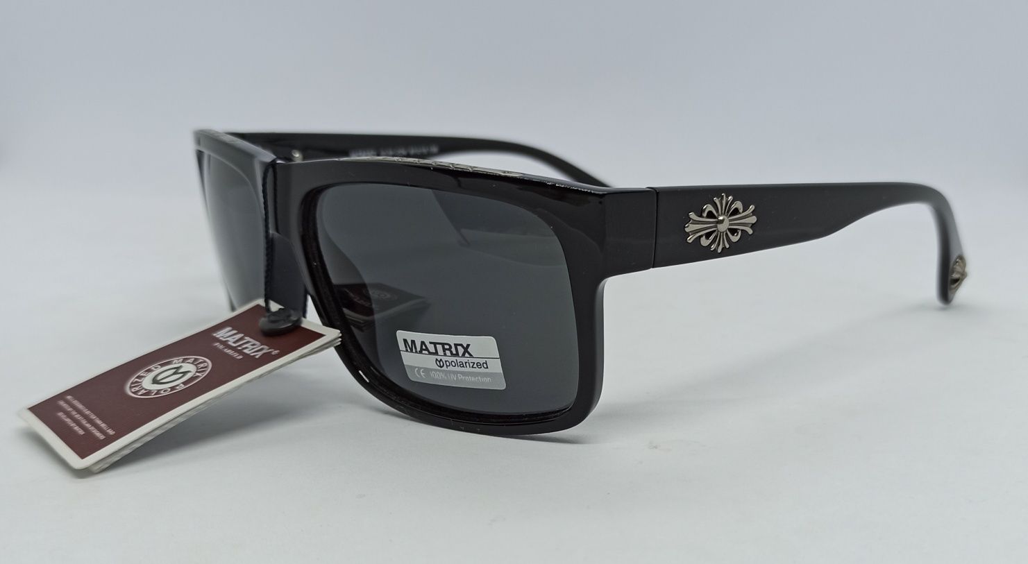 Matrix стильные мужские очки черные оригинал с крестами