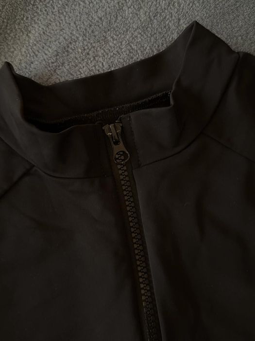 Чорний комбінезон