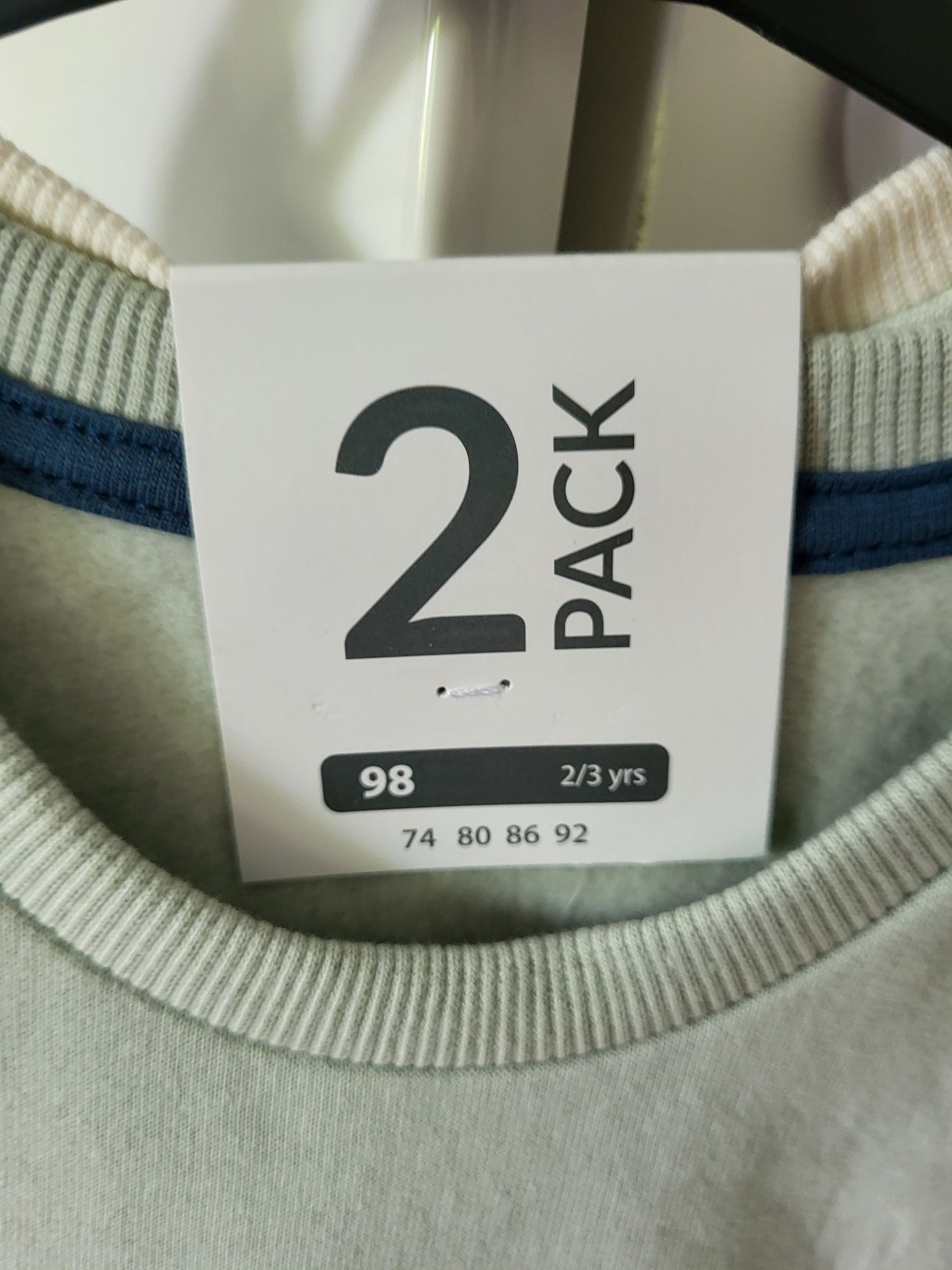 Dwie nowe bluzy 98 Pepco