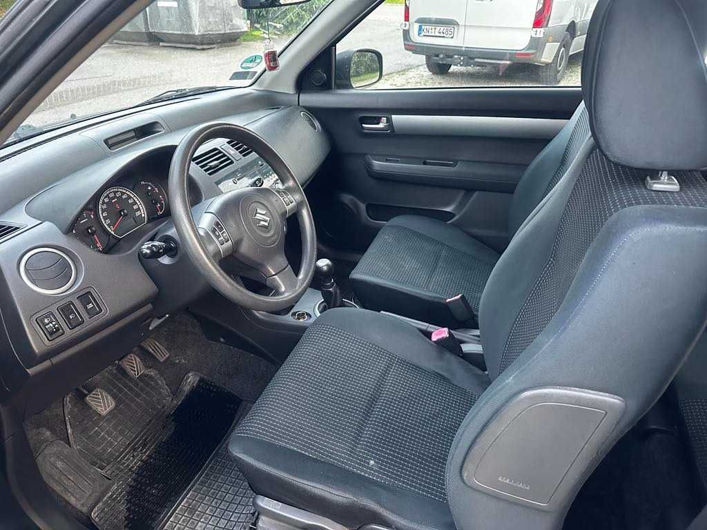 Suzuki Swift 1.3 benzyna