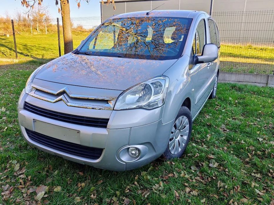 Citroën Berlingo 1.6 Benzyna, Klima, hak