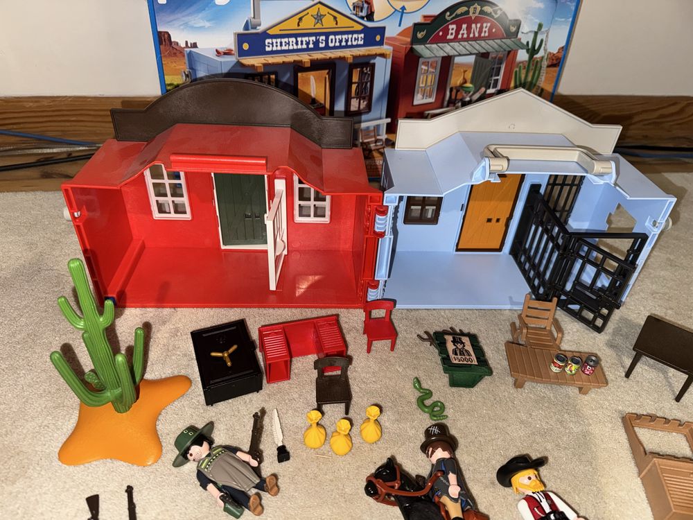 Playmobil WESTERN 70012 przenośne miasteczko biuro szeryfa i bank