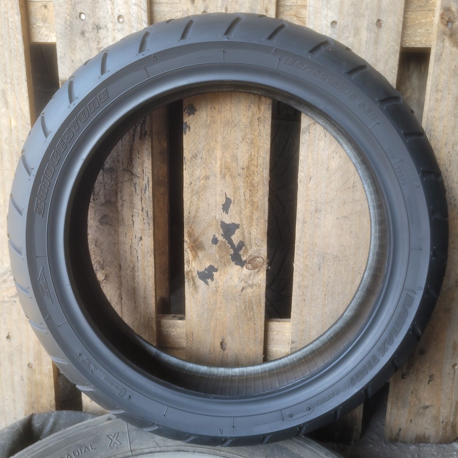 Bridgestone Battlax TH01 120/70 R15