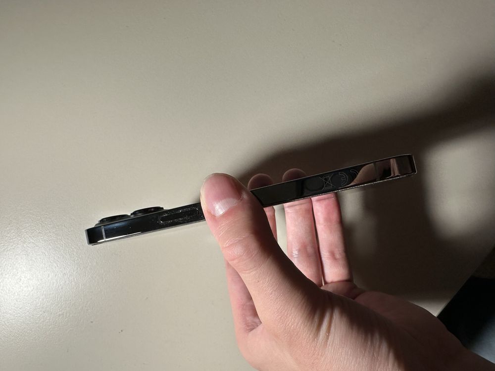 Smartfon IPhone 13 pro