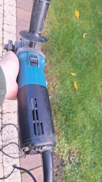Szlifierka kątowa Makita 1400W 9565CVR 125mm regulacja obrotów