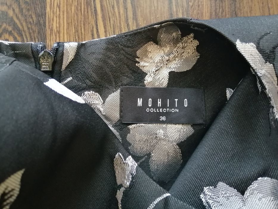 Sukienka Mohito 36 kwiaty srebrne