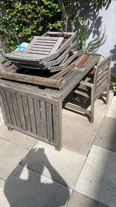 Limpeza de mato casas terrenos garagens etc