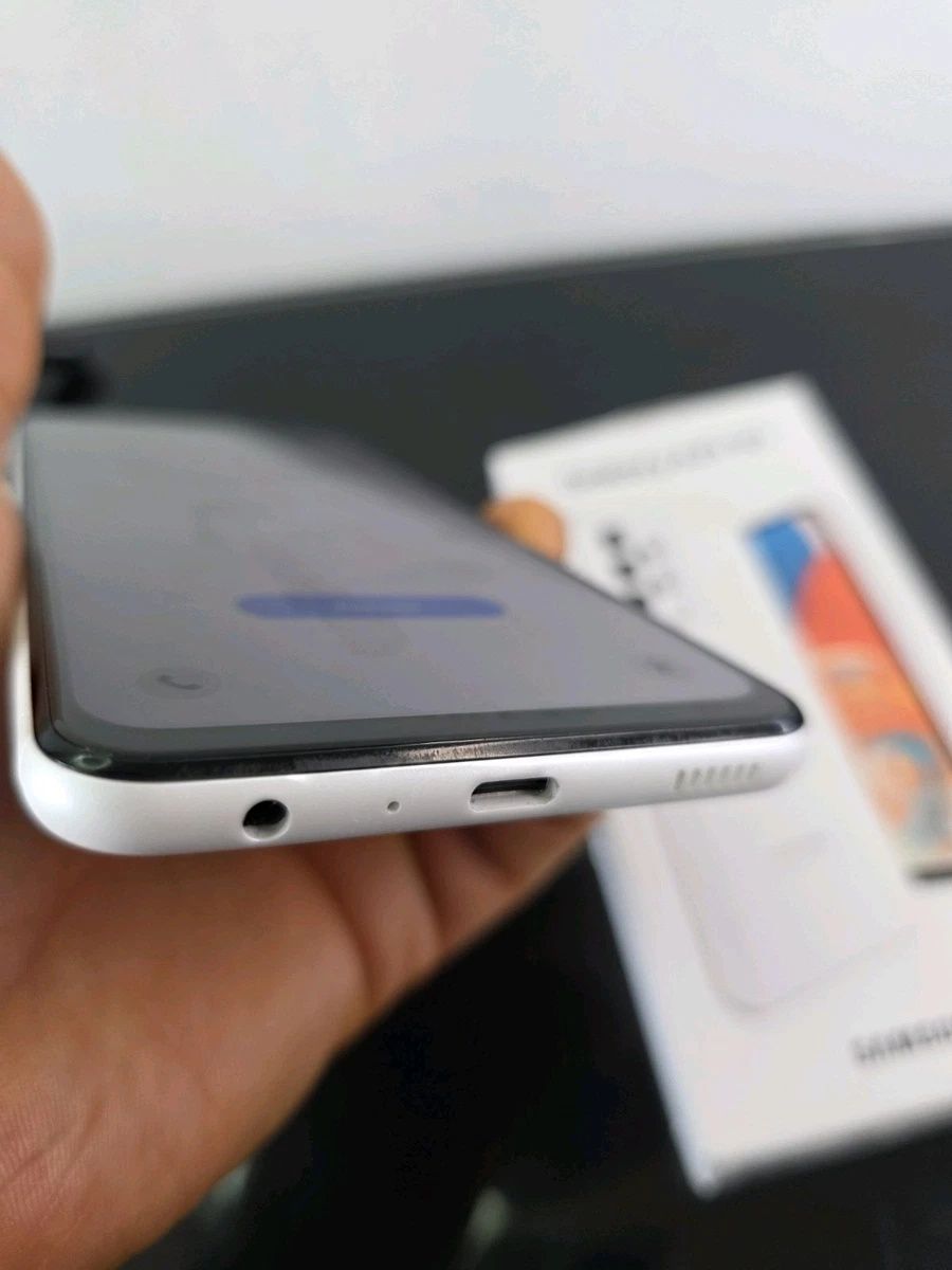Samsung a23 white (Идеал)