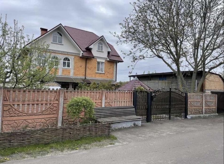 Продам 2 поверховий будинок Іванків OM