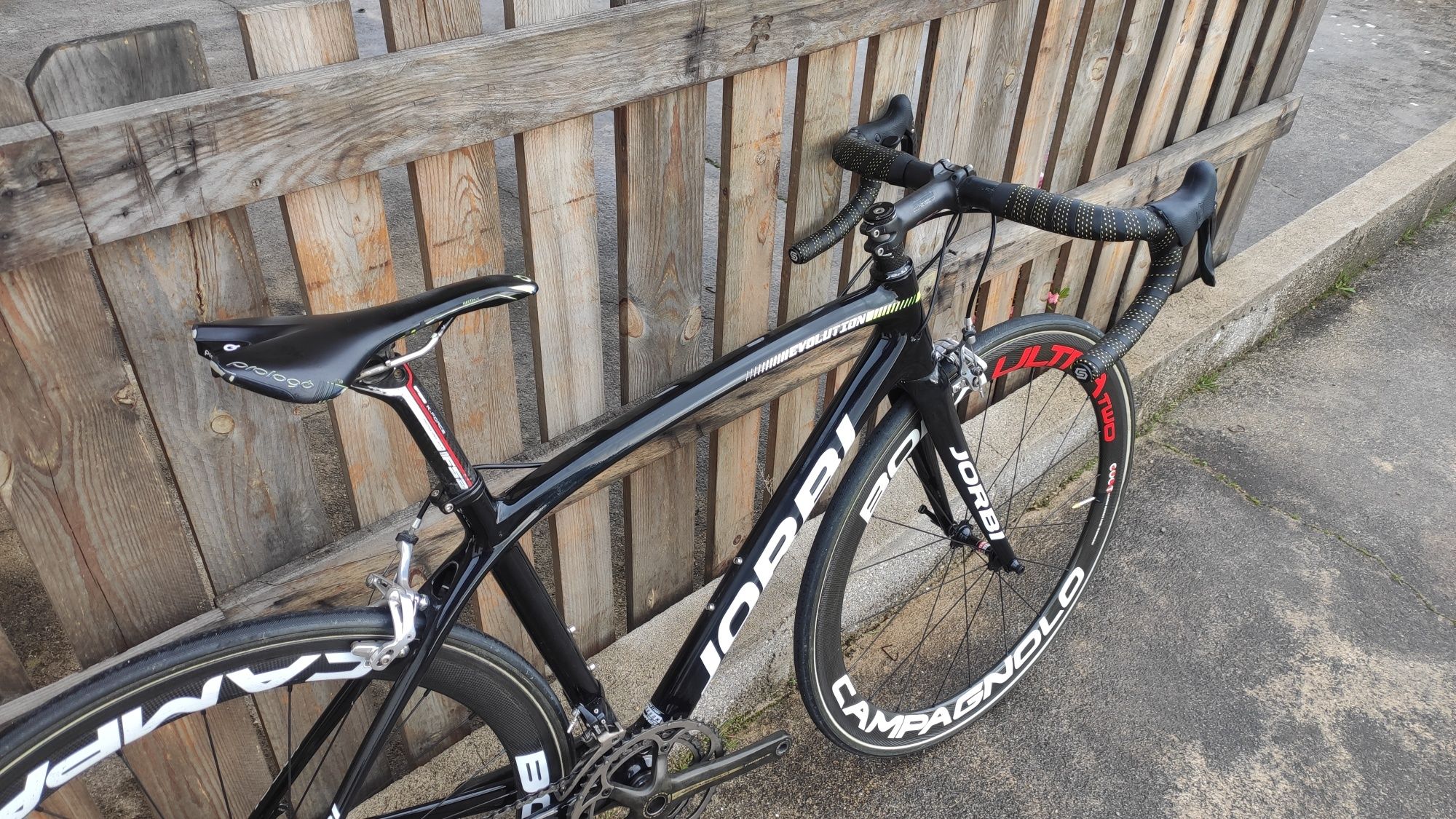 Jorbi Evolution Carbono 52